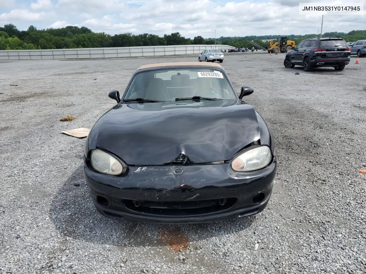 2000 Mazda Mx-5 Miata Base VIN: JM1NB3531Y0147945 Lot: 60293285