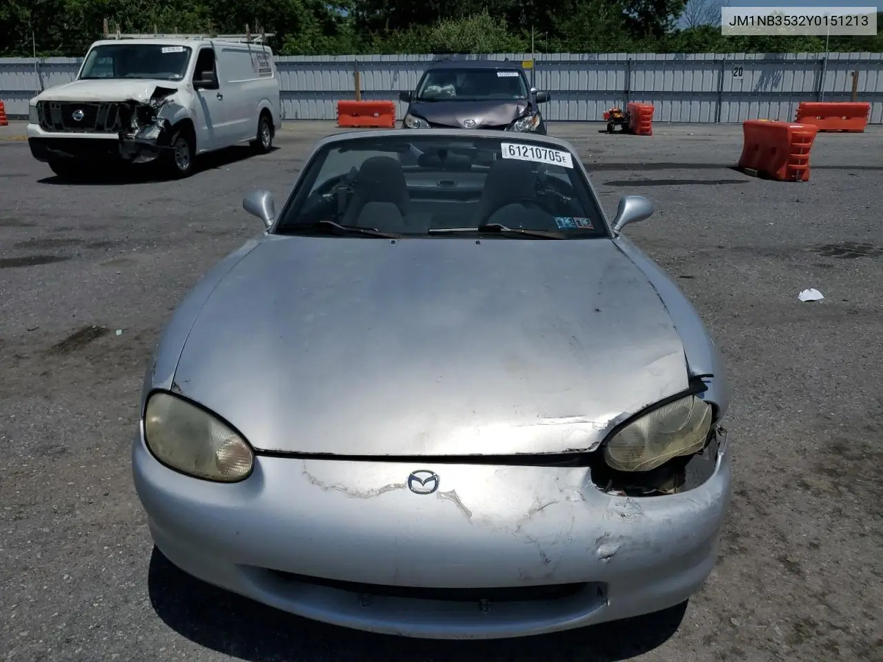2000 Mazda Mx-5 Miata Base VIN: JM1NB3532Y0151213 Lot: 61210705