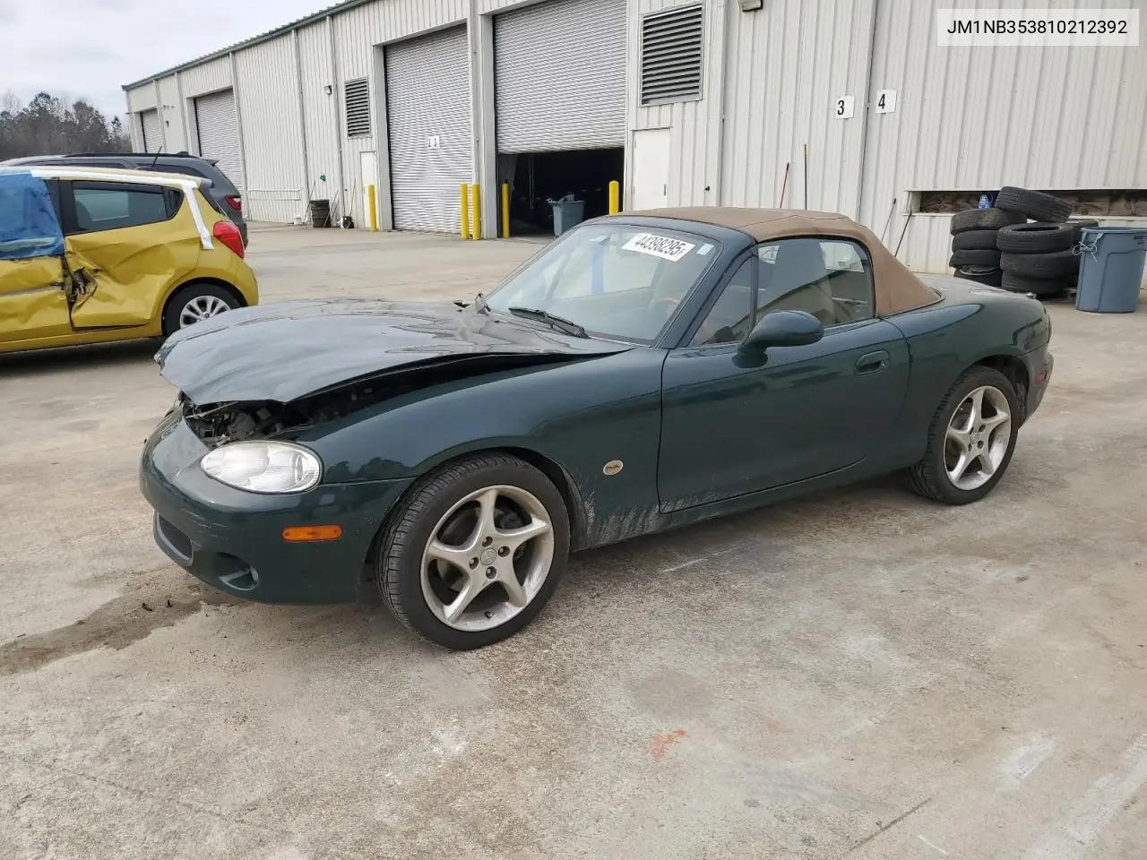 2001 Mazda Mx-5 Miata Base VIN: JM1NB353810212392 Lot: 44398295