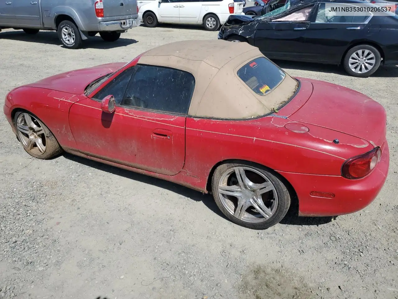 2001 Mazda Mx-5 Miata Base VIN: JM1NB353010206537 Lot: 52020455