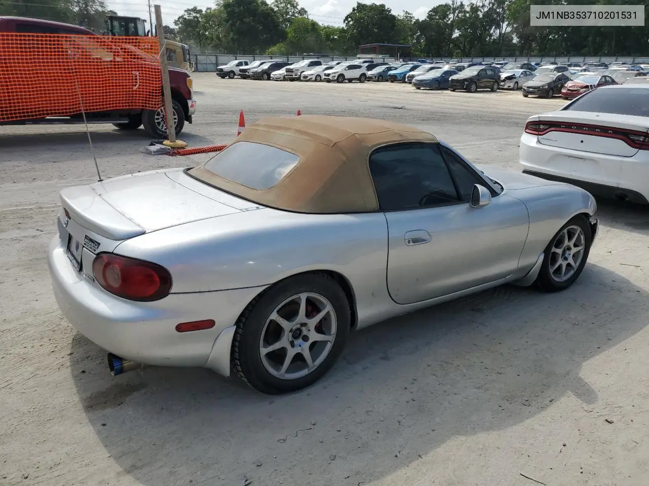 2001 Mazda Mx-5 Miata Base VIN: JM1NB353710201531 Lot: 56378655
