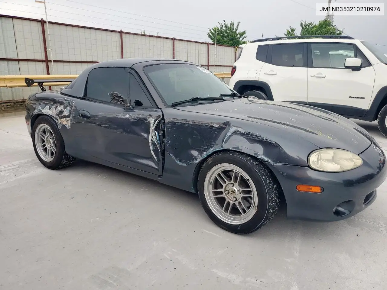 2001 Mazda Mx-5 Miata Base VIN: JM1NB353210210976 Lot: 59653695