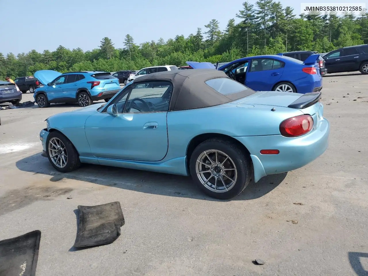 2001 Mazda Mx-5 Miata Base VIN: JM1NB353810212585 Lot: 59659055