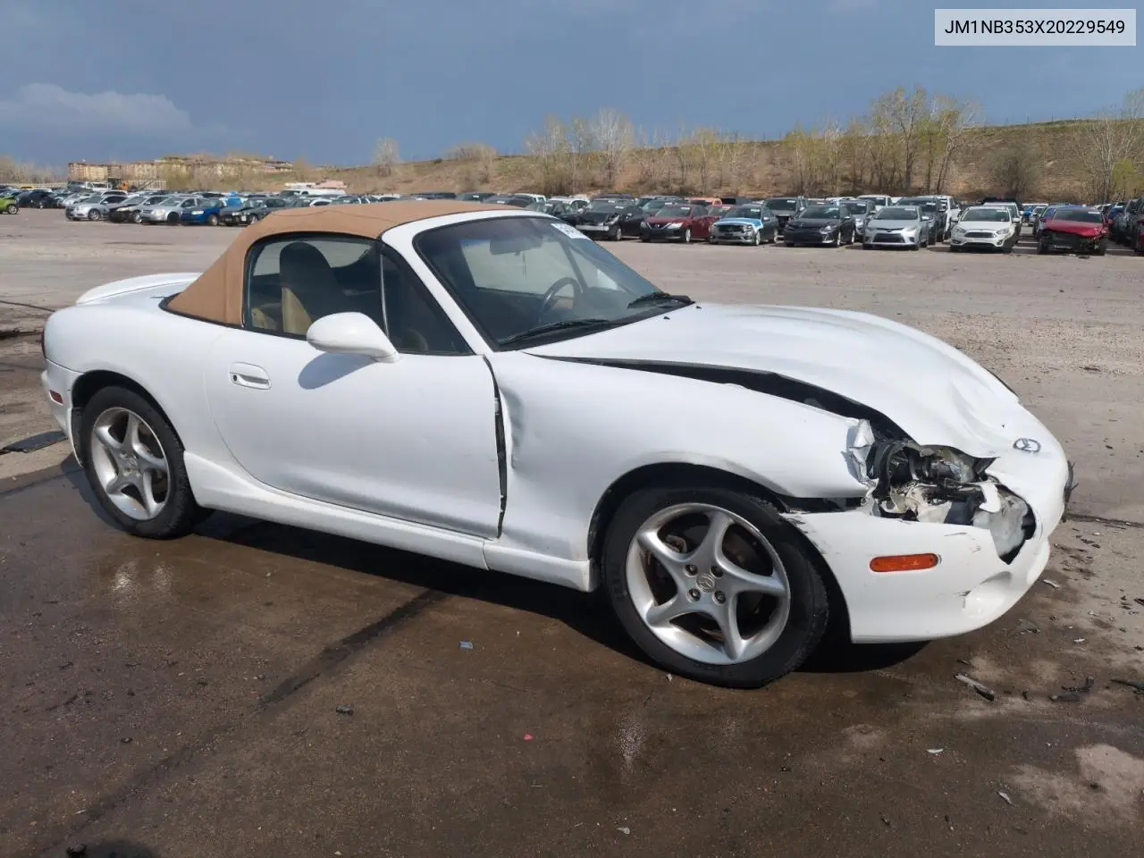 2002 Mazda Mx-5 Miata Base VIN: JM1NB353X20229549 Lot: 54549205