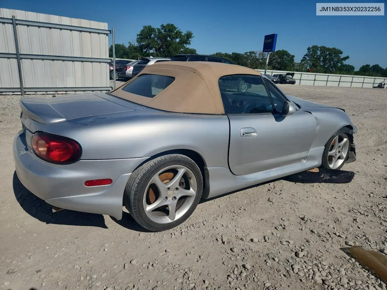 2002 Mazda Mx-5 Miata Base VIN: JM1NB353X20232256 Lot: 61994775