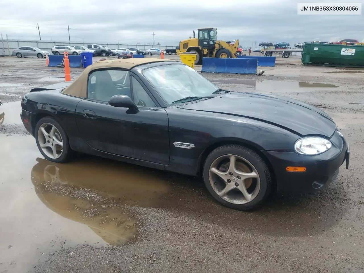 2003 Mazda Mx-5 Miata Base VIN: JM1NB353X30304056 Lot: 56174115
