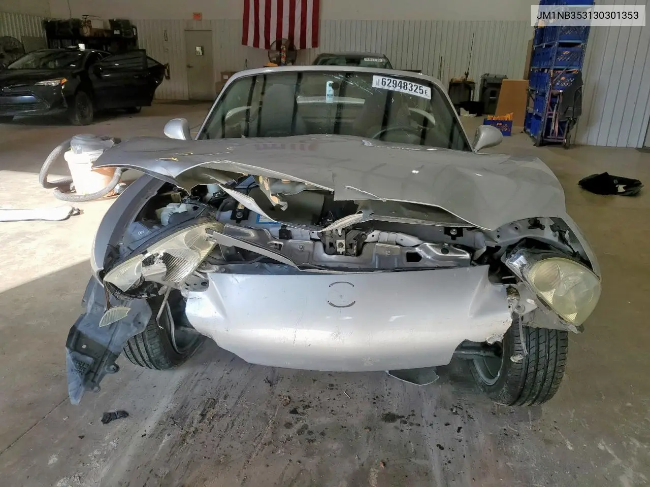 2003 Mazda Mx-5 Miata Base VIN: JM1NB353130301353 Lot: 62948325