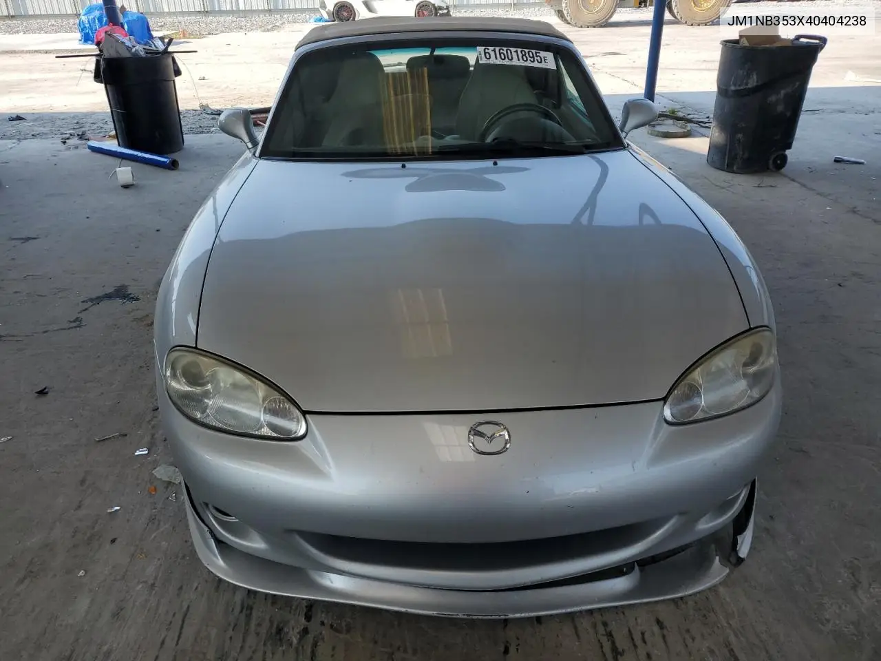 2004 Mazda Mx-5 Miata Base VIN: JM1NB353X40404238 Lot: 61601895