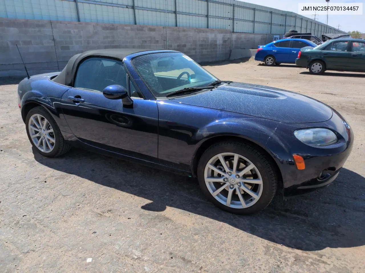 2007 Mazda Mx-5 Miata VIN: JM1NC25F070134457 Lot: 57051235