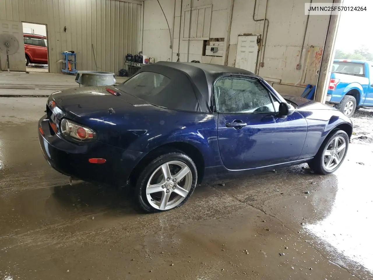 2007 Mazda Mx-5 Miata VIN: JM1NC25F570124264 Lot: 59690285