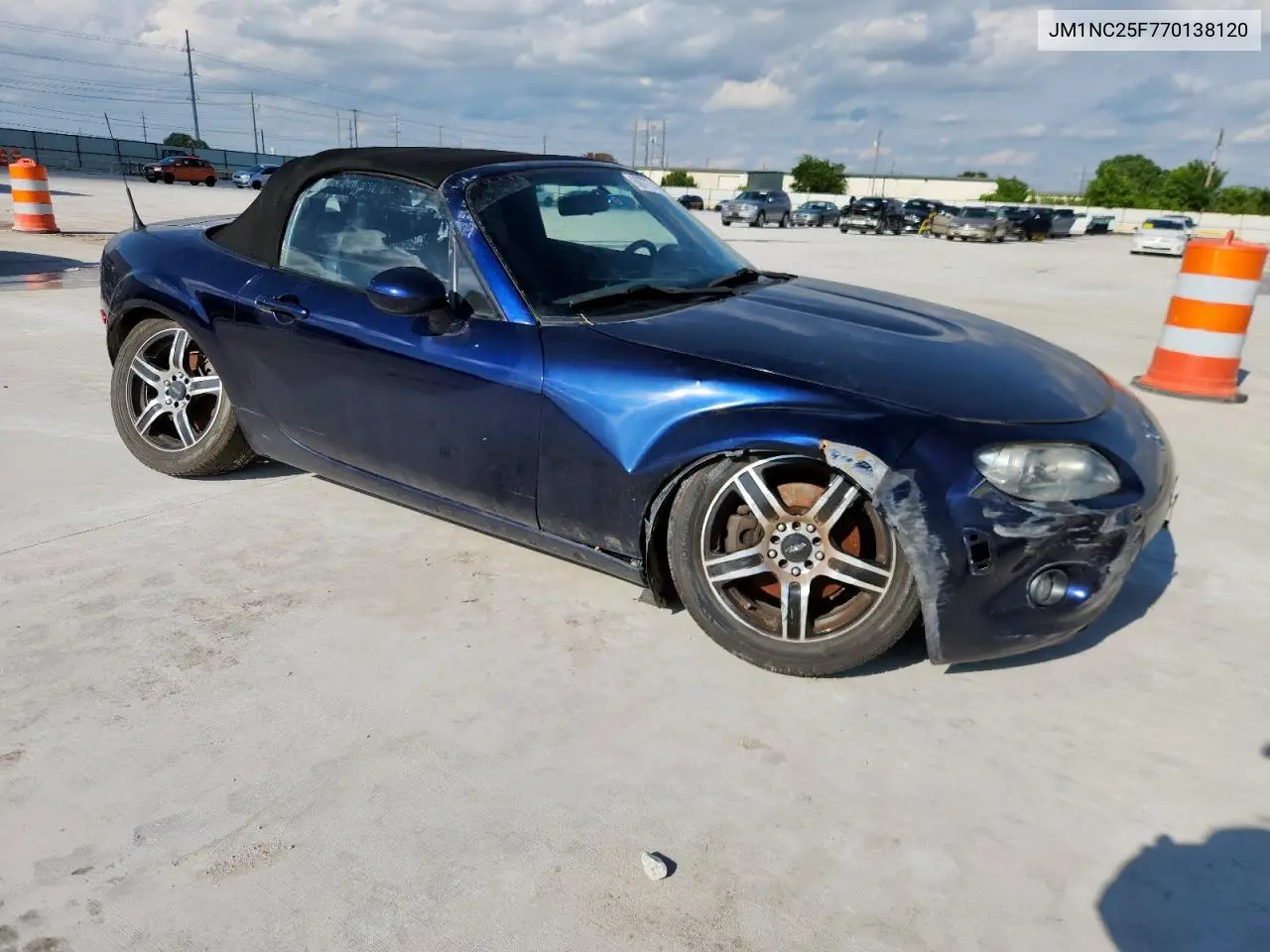 2007 Mazda Mx-5 Miata VIN: JM1NC25F770138120 Lot: 60777425