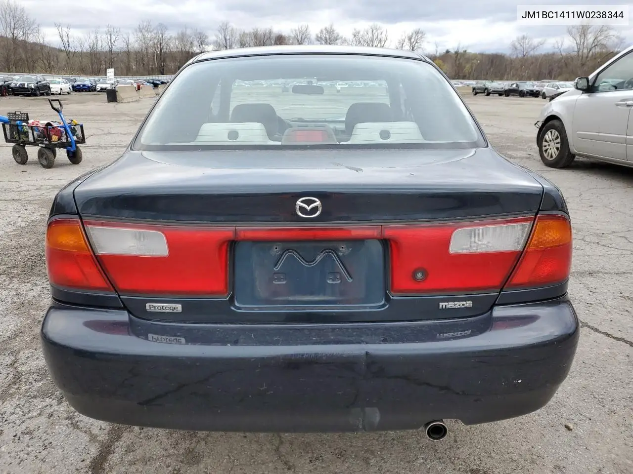 1998 Mazda Protege Dx VIN: JM1BC1411W0238344 Lot: 53330465