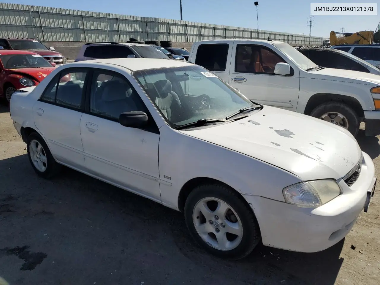 1999 Mazda Protege Es VIN: JM1BJ2213X0121378 Lot: 56625615