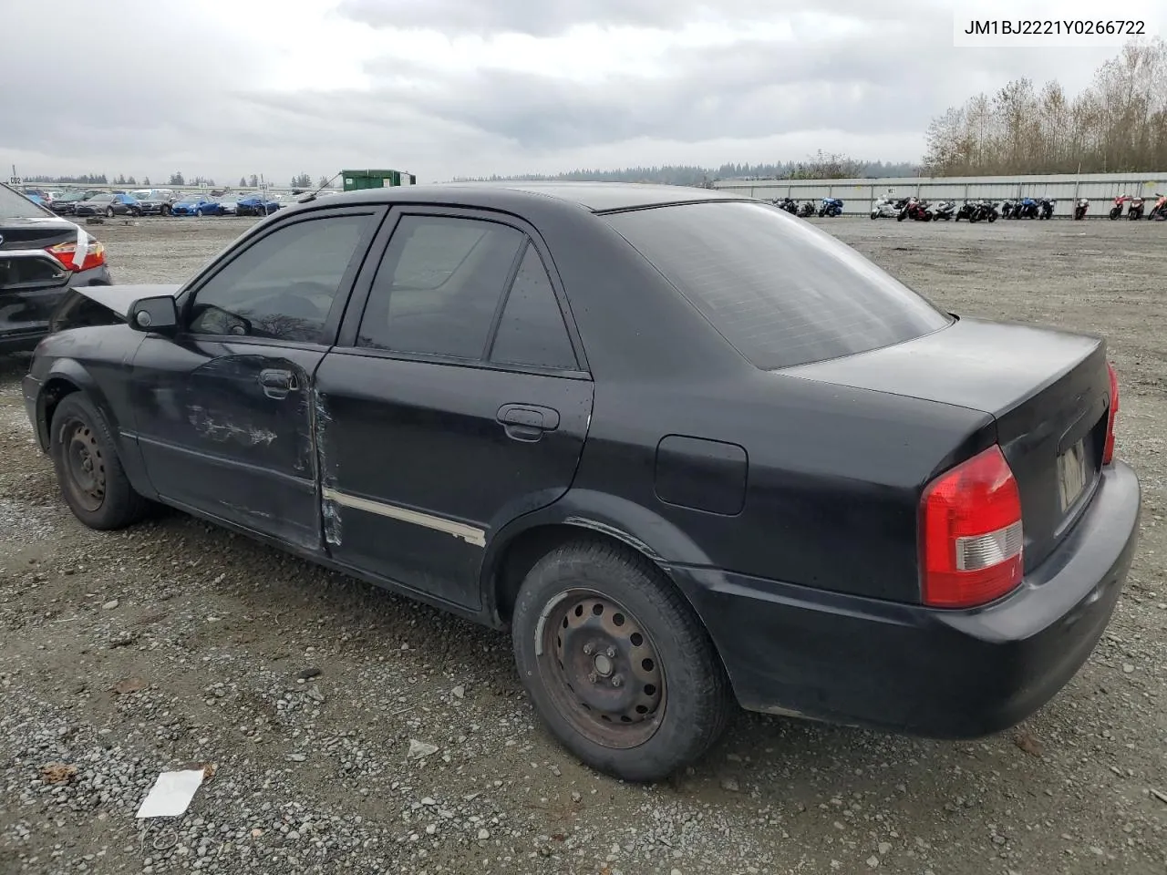 2000 Mazda Protege Dx VIN: JM1BJ2221Y0266722 Lot: 77600224