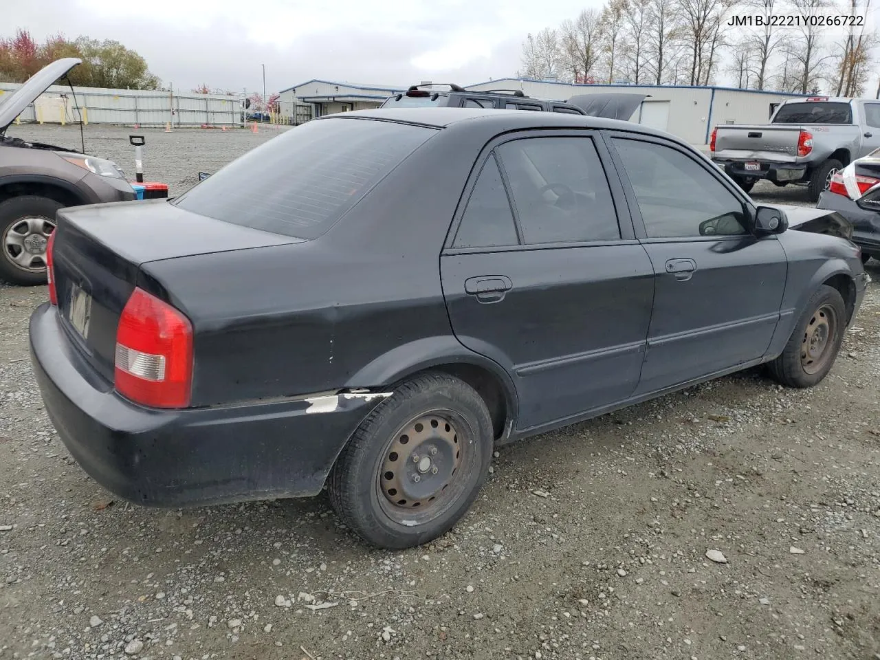 2000 Mazda Protege Dx VIN: JM1BJ2221Y0266722 Lot: 77600224