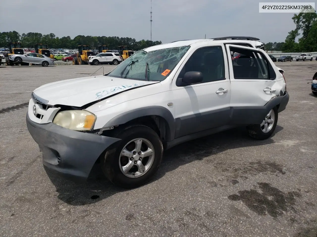 2005 Mazda Tribute I VIN: 4F2YZ02Z25KM37983 Lot: 57021535
