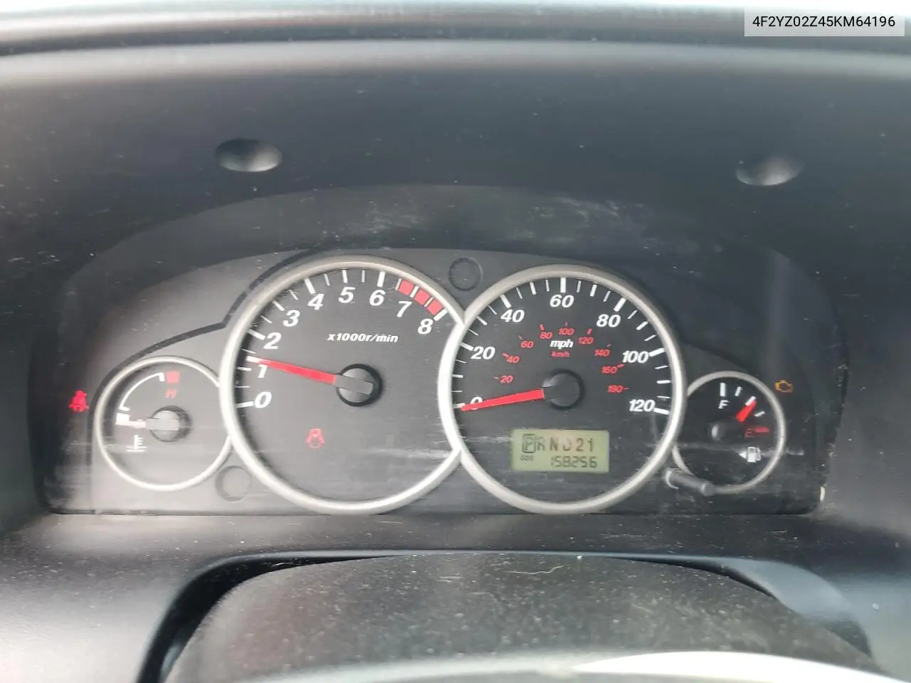 2005 Mazda Tribute I VIN: 4F2YZ02Z45KM64196 Lot: 64272895