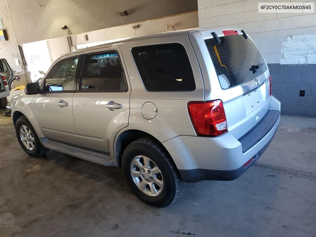 2010 Mazda Tribute I VIN: 4F2CY0C70AKM03545 Lot: 46426684