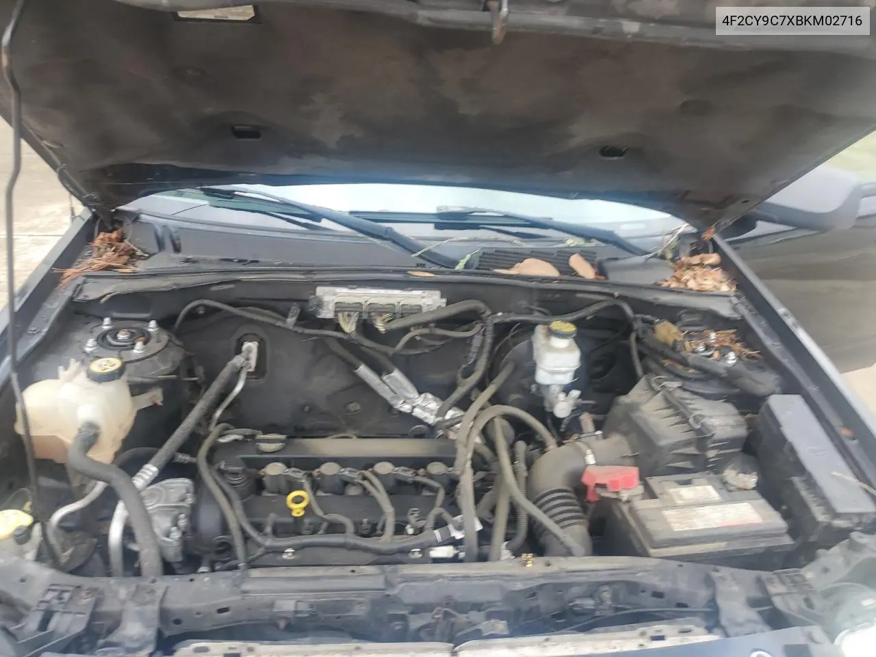 2011 Mazda Tribute I VIN: 4F2CY9C7XBKM02716 Lot: 60458885