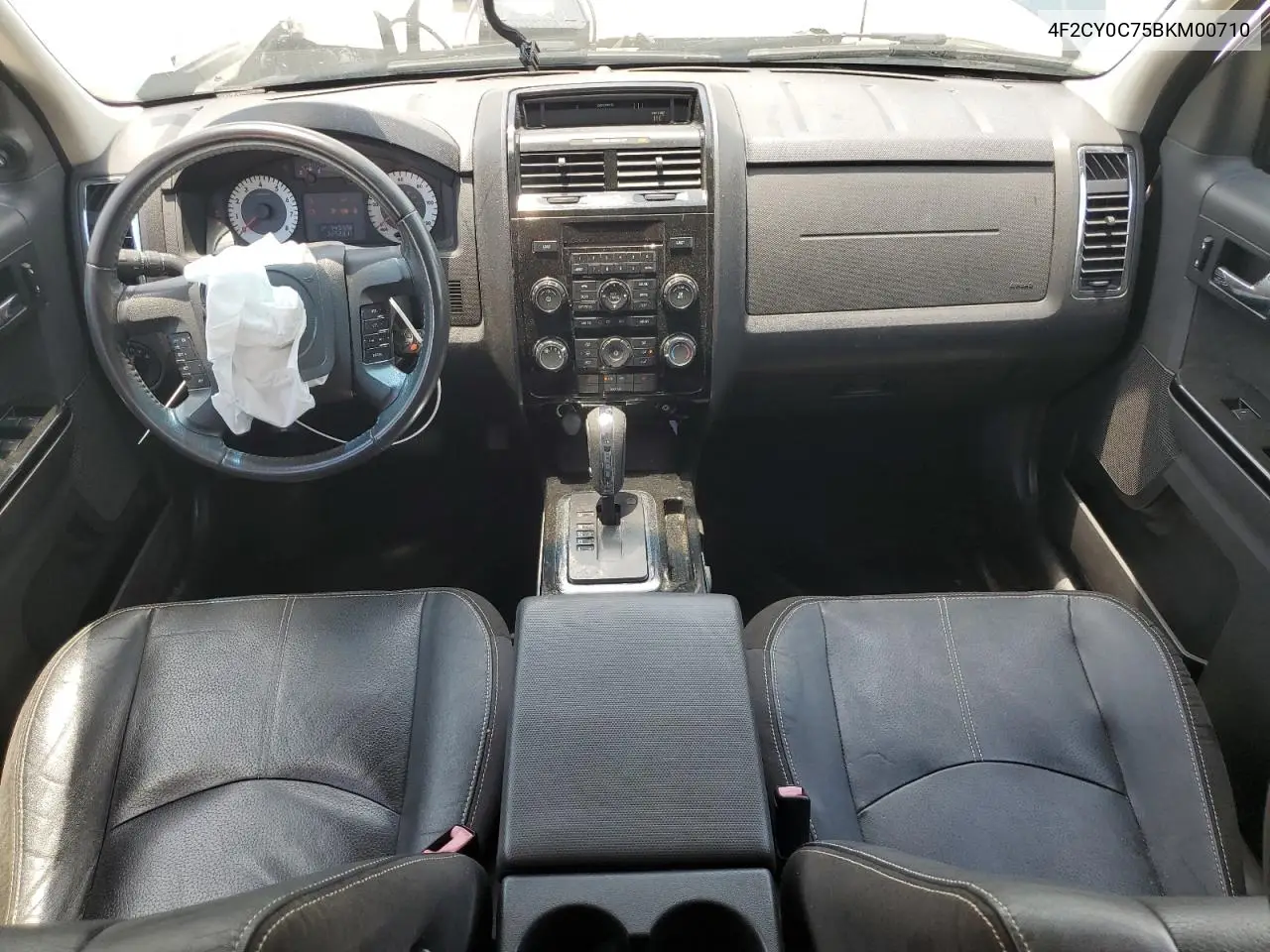 2011 Mazda Tribute I VIN: 4F2CY0C75BKM00710 Lot: 64847705