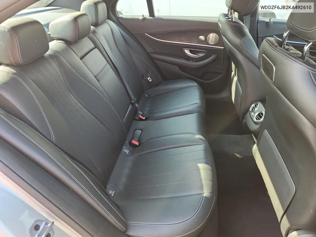 2019 Mercedes-Benz E 450 4Matic VIN: WDDZF6JB2KA492610 Lot: 64541535