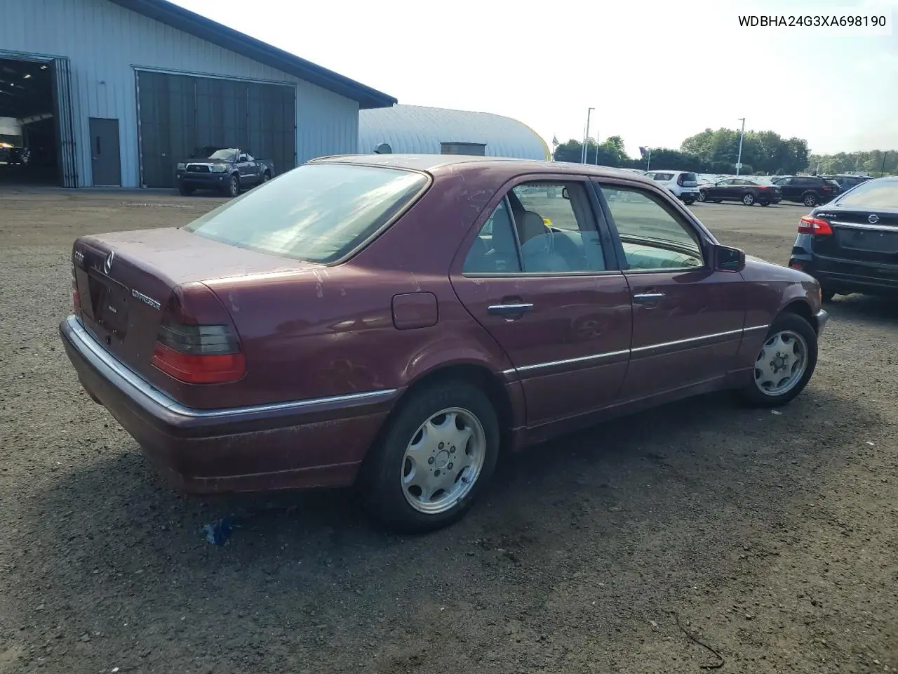 1999 Mercedes-Benz C 230 VIN: WDBHA24G3XA698190 Lot: 61717535