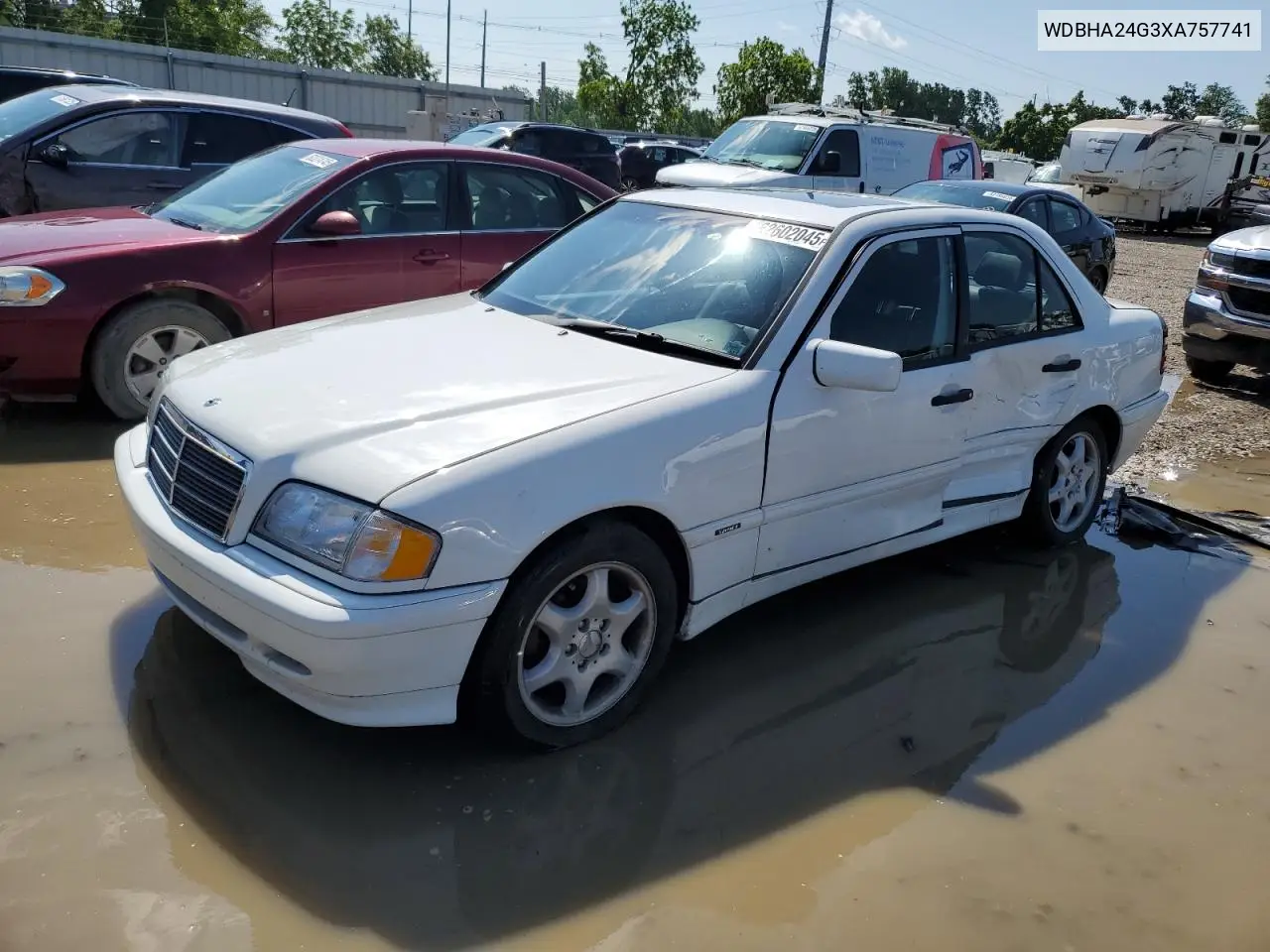 1999 Mercedes-Benz C 230 VIN: WDBHA24G3XA757741 Lot: 62602045