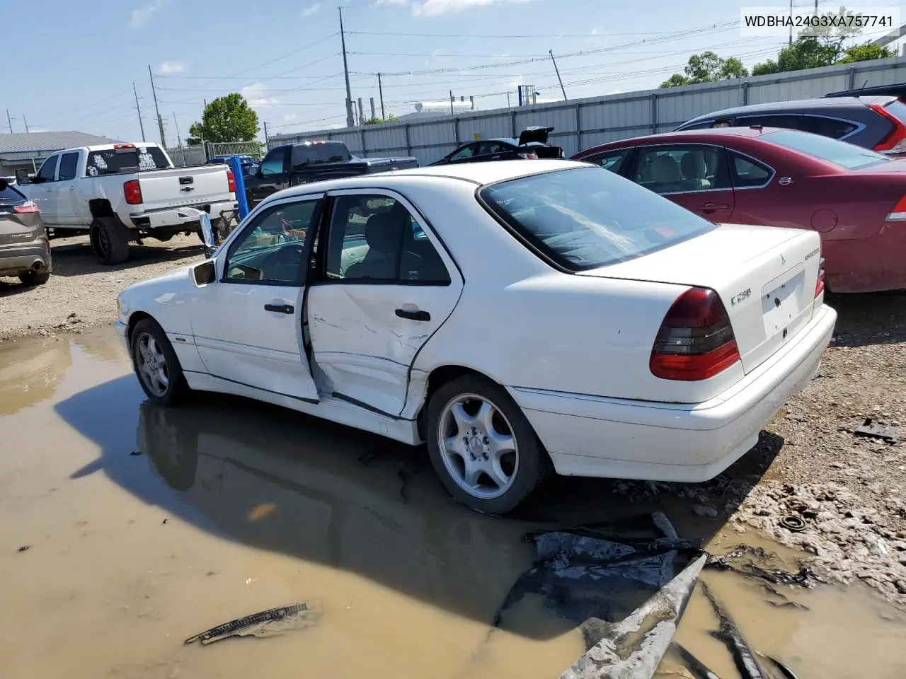1999 Mercedes-Benz C 230 VIN: WDBHA24G3XA757741 Lot: 62602045
