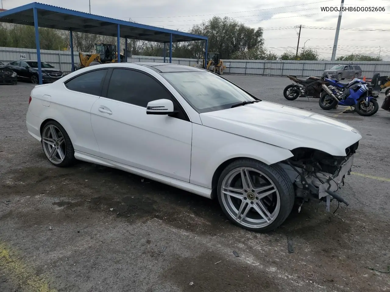 2013 Mercedes-Benz C 350 VIN: WDDGJ5HB6DG052606 Lot: 56541495