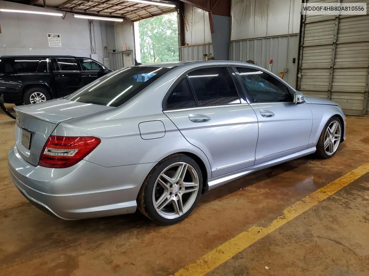 2013 Mercedes-Benz C 250 VIN: WDDGF4HB8DA810556 Lot: 56833295