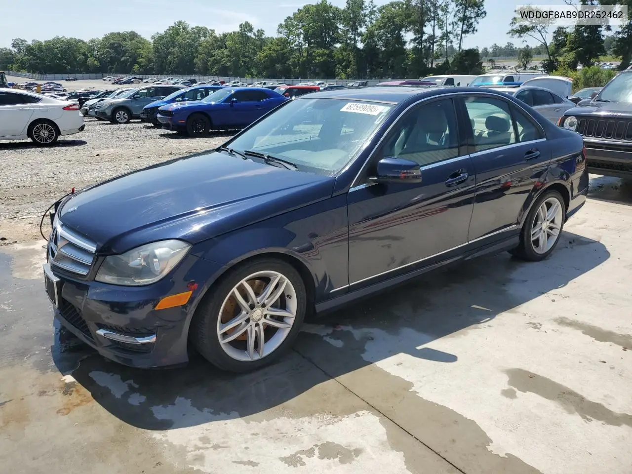 2013 Mercedes-Benz C 300 4Matic VIN: WDDGF8AB9DR252462 Lot: 62599095