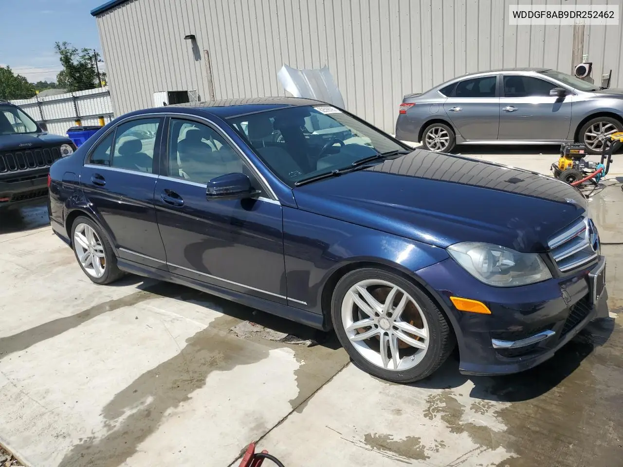 2013 Mercedes-Benz C 300 4Matic VIN: WDDGF8AB9DR252462 Lot: 62599095