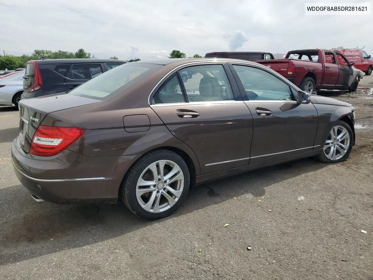 2013 Mercedes-Benz C 300 4Matic VIN: WDDGF8AB5DR281621 Lot: 63420885