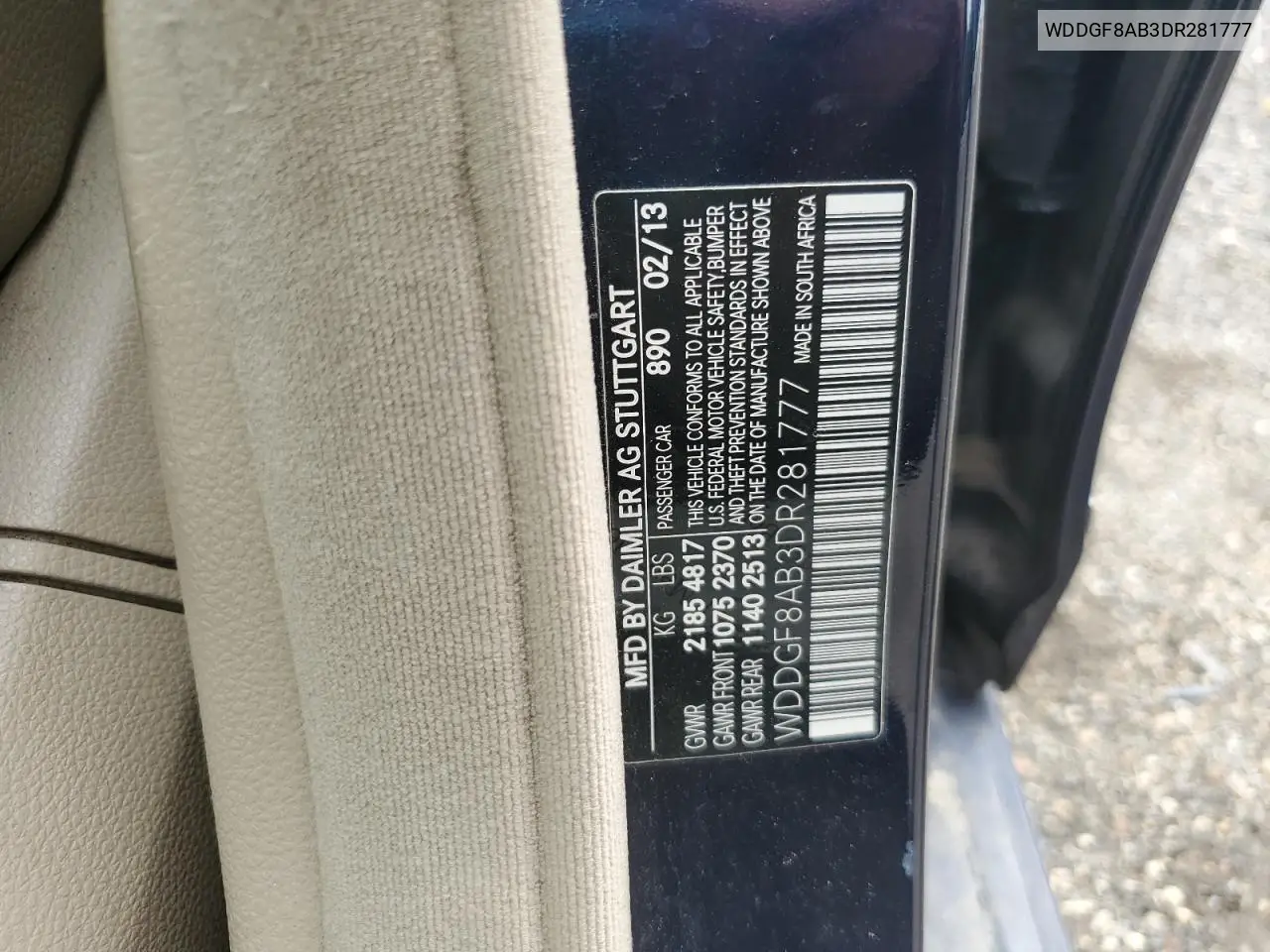 2013 Mercedes-Benz C 300 4Matic VIN: WDDGF8AB3DR281777 Lot: 63503935