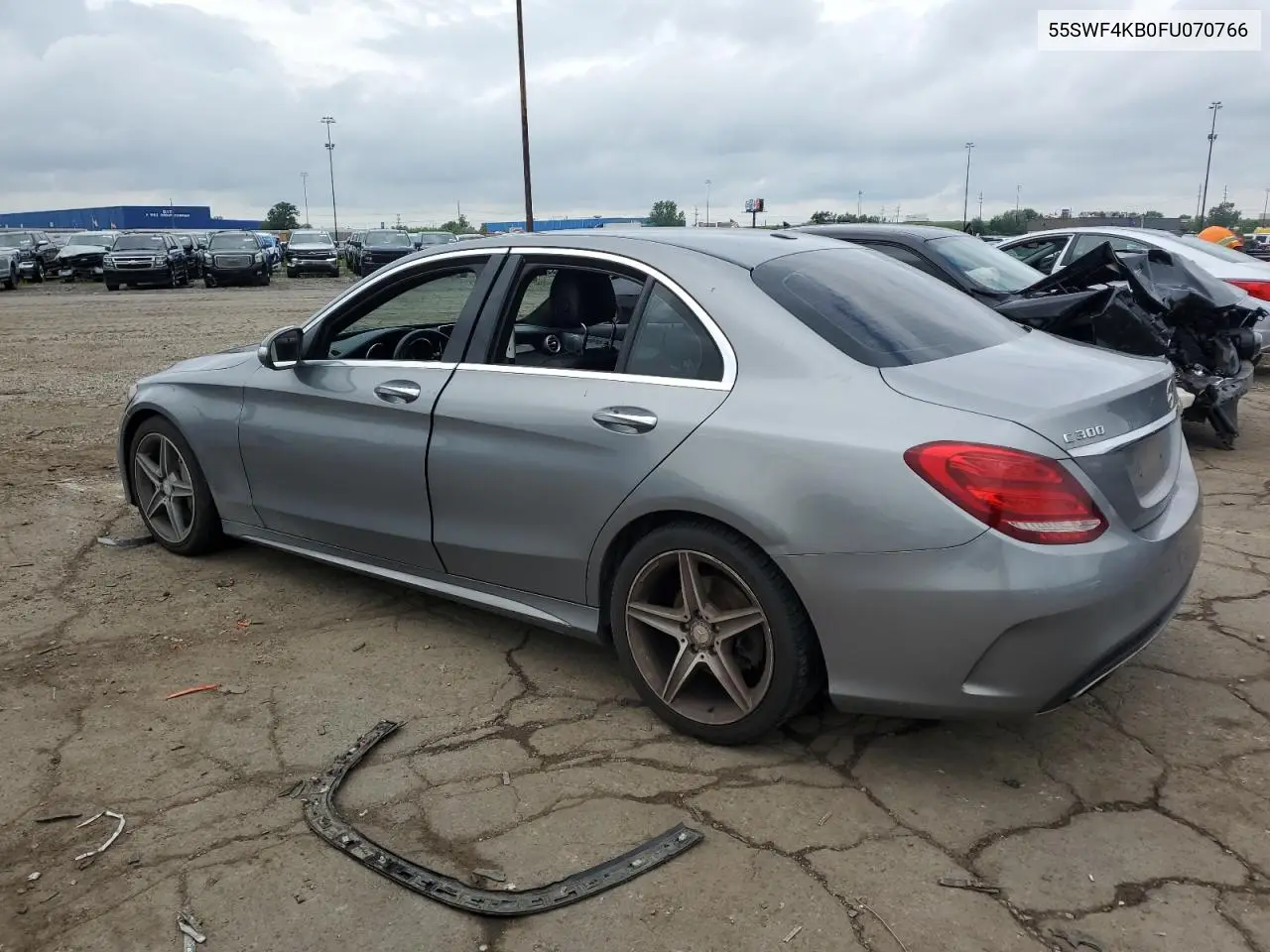 2015 Mercedes-Benz C 300 4Matic VIN: 55SWF4KB0FU070766 Lot: 62305485