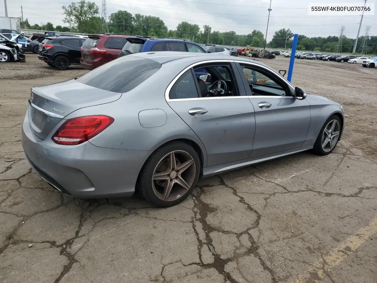 2015 Mercedes-Benz C 300 4Matic VIN: 55SWF4KB0FU070766 Lot: 62305485