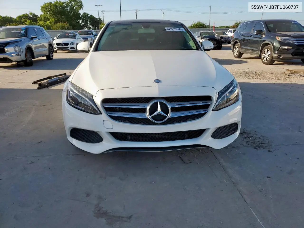 2015 Mercedes-Benz C 300 VIN: 55SWF4JB7FU060737 Lot: 62910655