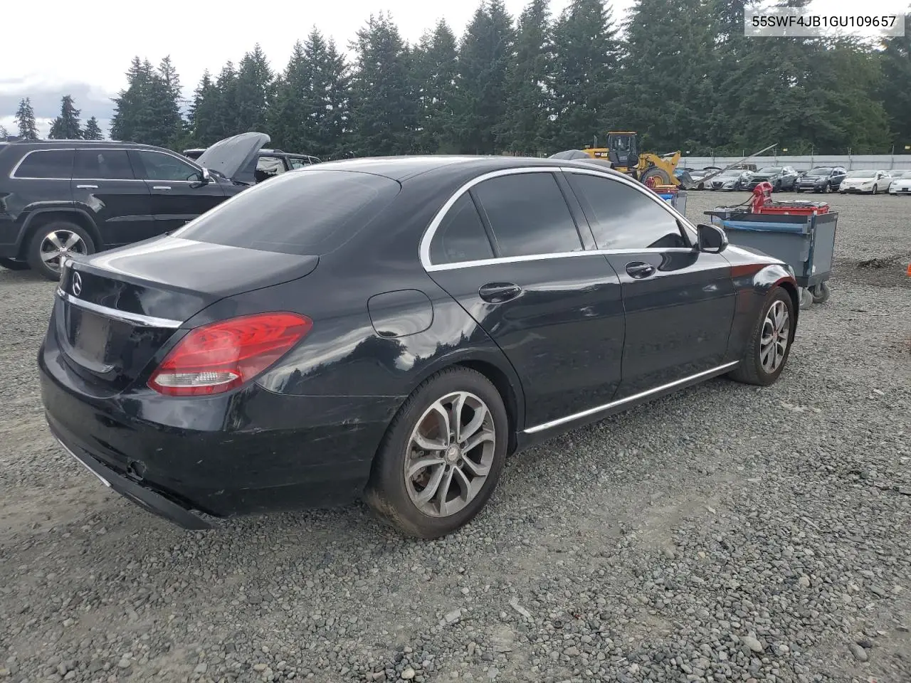 2016 Mercedes-Benz C 300 VIN: 55SWF4JB1GU109657 Lot: 62938525