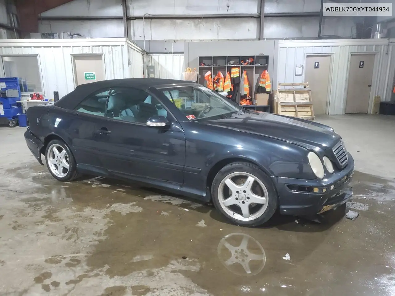 2000 Mercedes-Benz Clk 430 VIN: WDBLK70GXYT044934 Lot: 58239005
