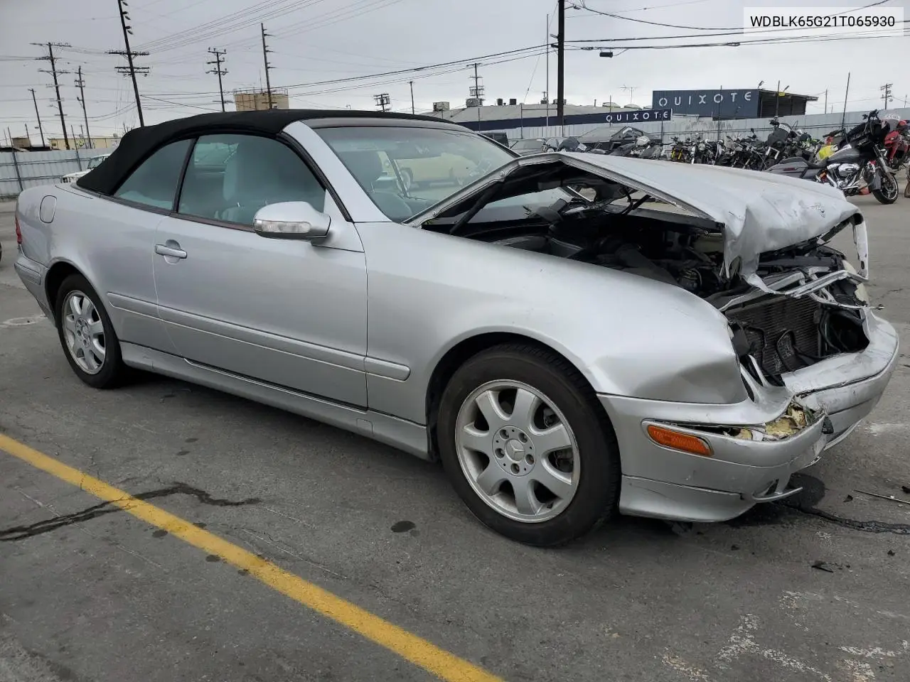 2001 Mercedes-Benz Clk 320 VIN: WDBLK65G21T065930 Lot: 55821005