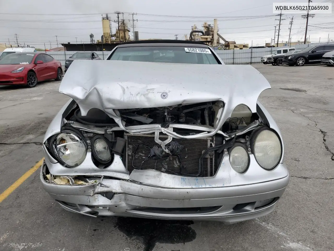 2001 Mercedes-Benz Clk 320 VIN: WDBLK65G21T065930 Lot: 55821005