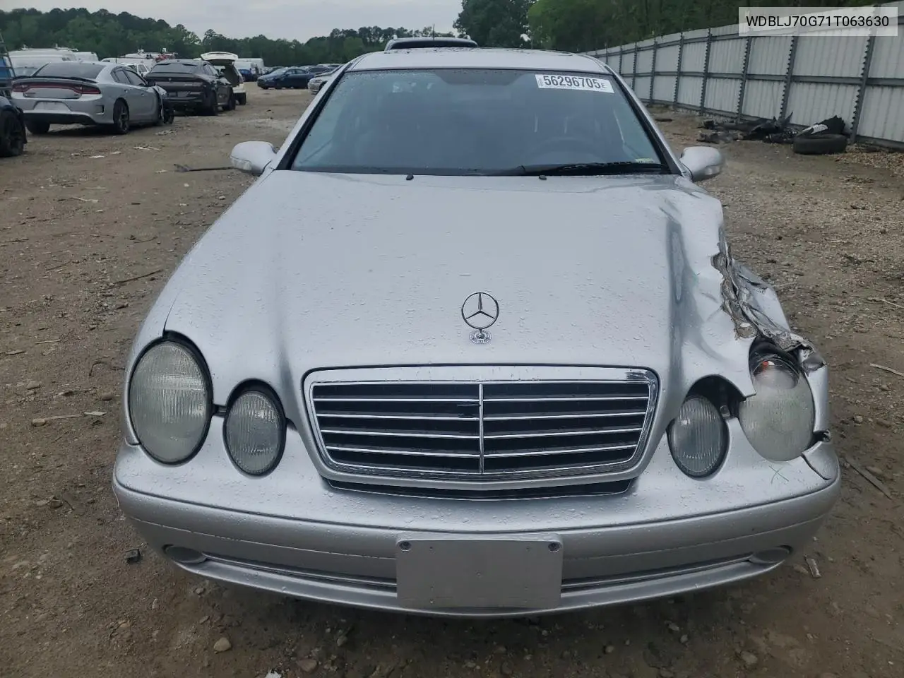 2001 Mercedes-Benz Clk 430 VIN: WDBLJ70G71T063630 Lot: 56296705