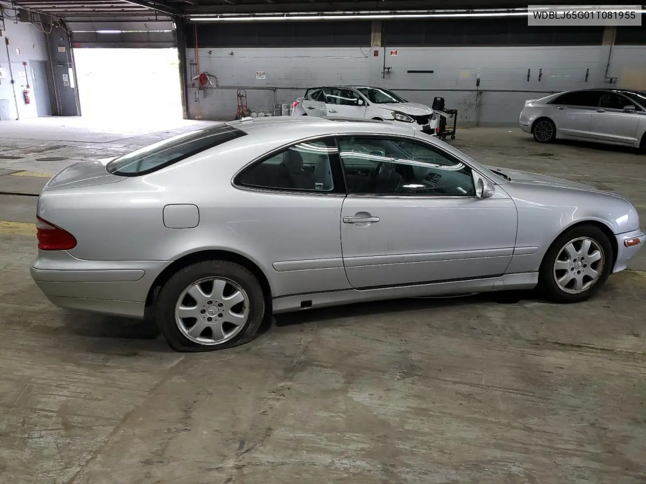 2001 Mercedes-Benz Clk 320 VIN: WDBLJ65G01T081955 Lot: 58669435