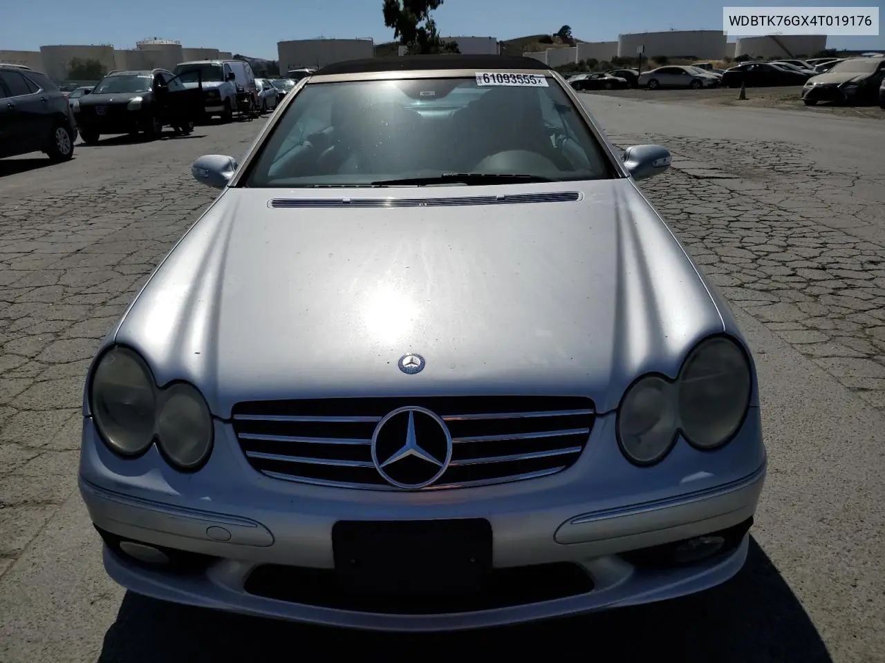 2004 Mercedes-Benz Clk 55 Amg VIN: WDBTK76GX4T019176 Lot: 61093555