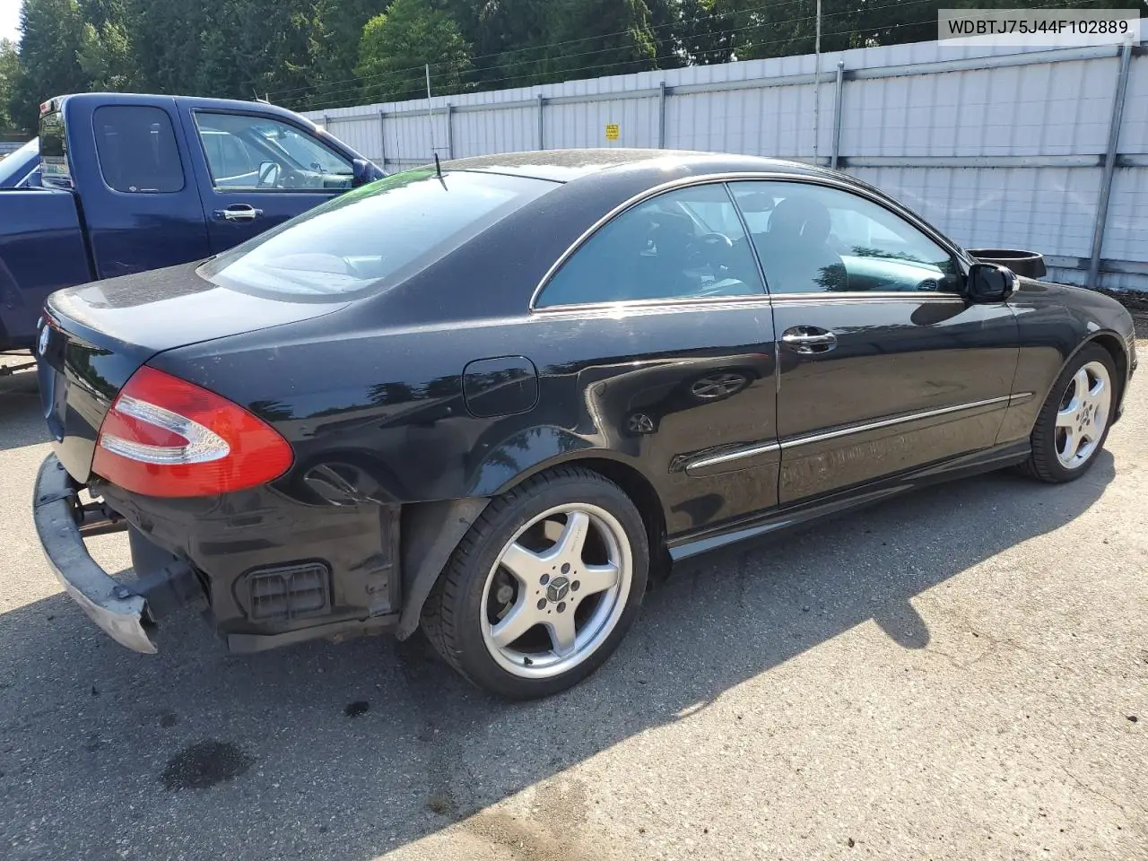 2004 Mercedes-Benz Clk 500 VIN: WDBTJ75J44F102889 Lot: 62023635