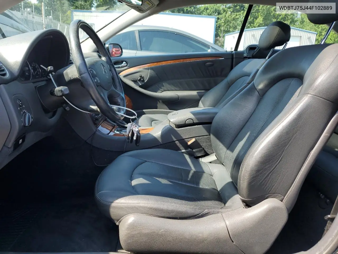 2004 Mercedes-Benz Clk 500 VIN: WDBTJ75J44F102889 Lot: 62023635