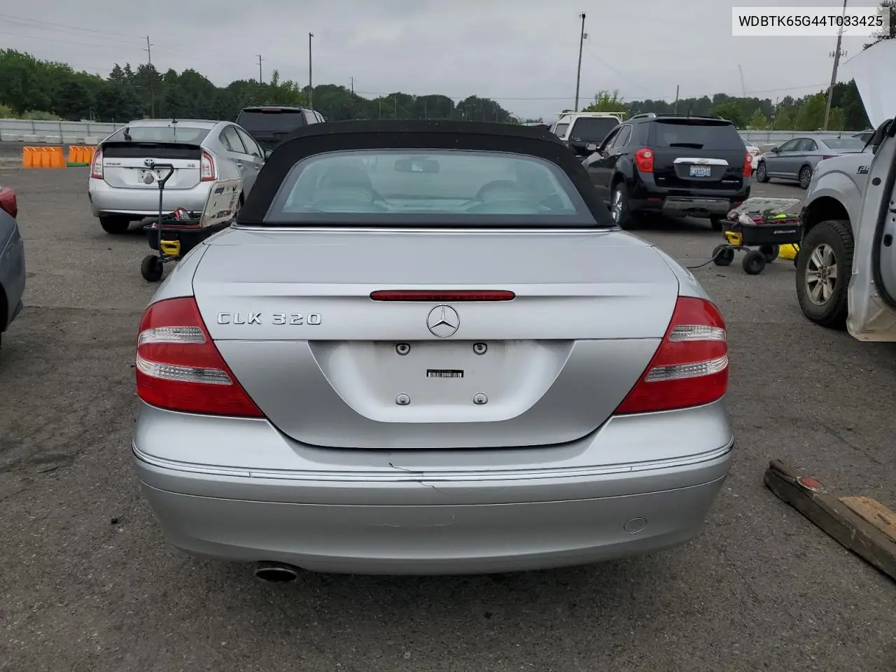 2004 Mercedes-Benz Clk 320 VIN: WDBTK65G44T033425 Lot: 62216155