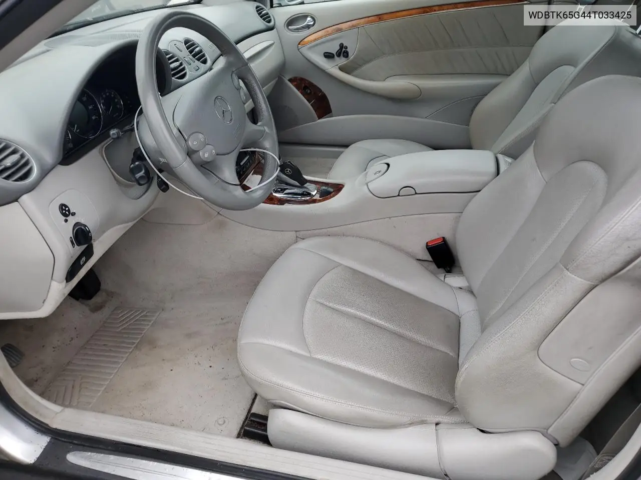 2004 Mercedes-Benz Clk 320 VIN: WDBTK65G44T033425 Lot: 62216155