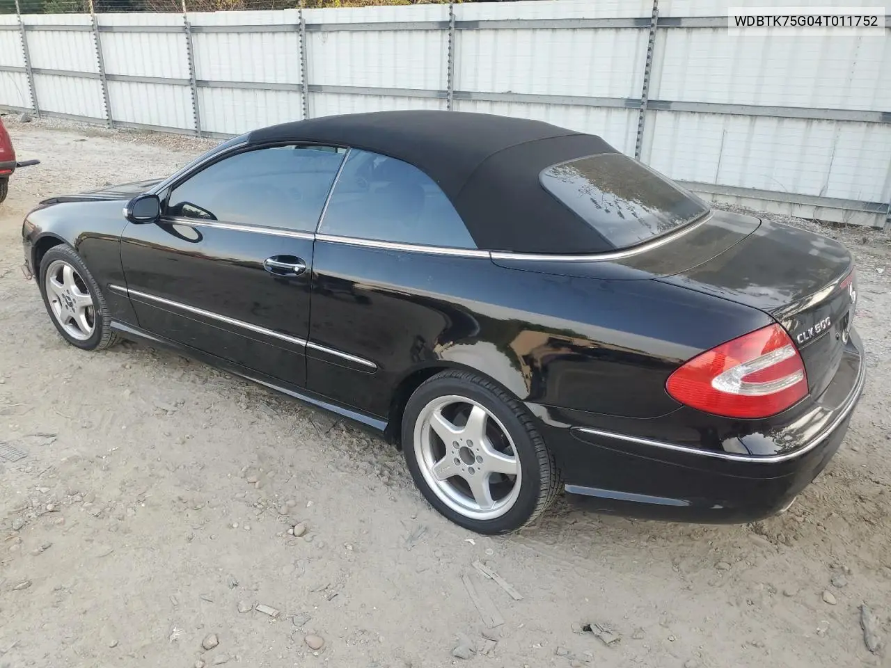 2004 Mercedes-Benz Clk 500 VIN: WDBTK75G04T011752 Lot: 62236405