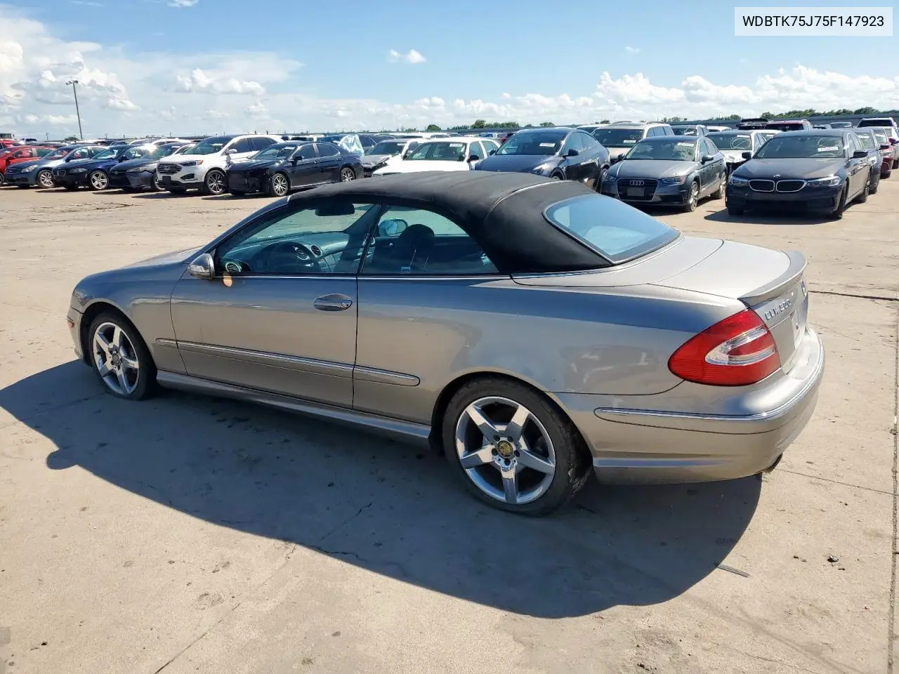 2005 Mercedes-Benz Clk 500 VIN: WDBTK75J75F147923 Lot: 53743485